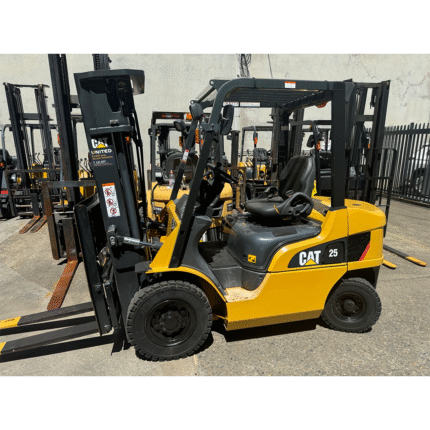 Used Cat 2.5T Diesel Forklift – DP25N